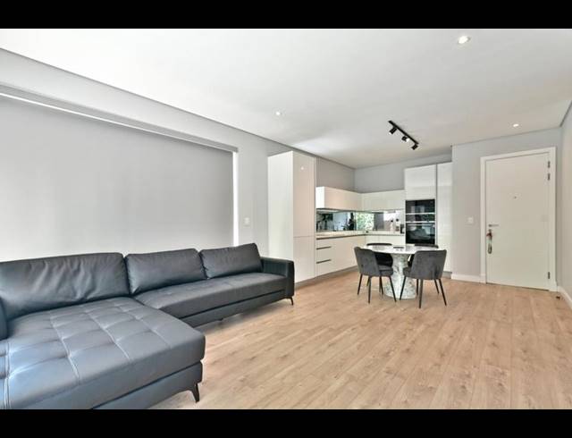 2 BEDROOM APARTMENT FOR SALE IN HOUGHTON